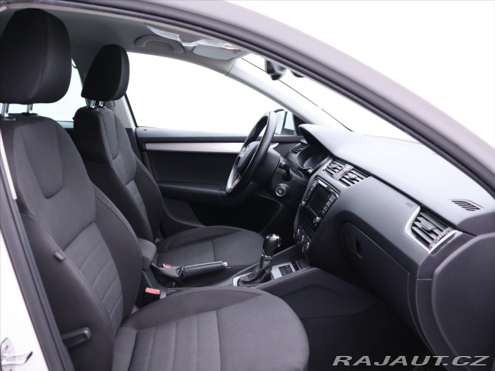 Škoda Octavia 1,6 TDI 77kW DSG Elegance 2014