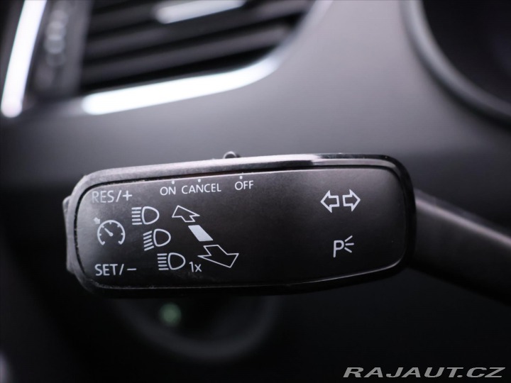 Škoda Octavia 1,6 TDI 77kW DSG Elegance 2014