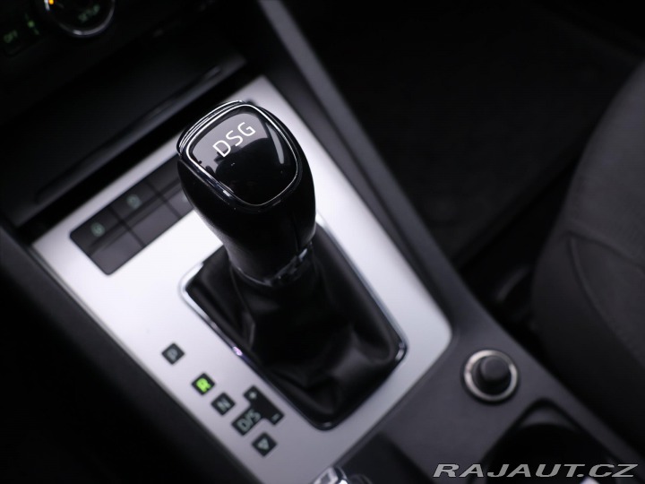 Škoda Octavia 1,6 TDI 77kW DSG Elegance 2014