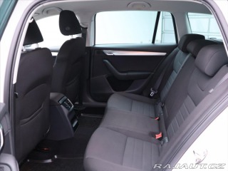 Škoda Octavia 1,6 TDI 77kW DSG Elegance 2014