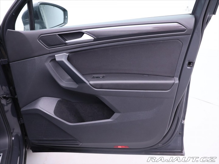 Volkswagen Tiguan 2,0 TSI 140kW DSG 4M CZ D 2022