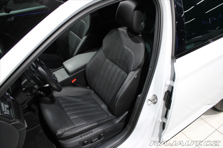 Škoda Superb iV DSG Sportline 360° / 2023