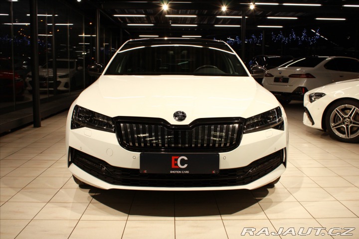 Škoda Superb iV DSG Sportline  5let/10 2023