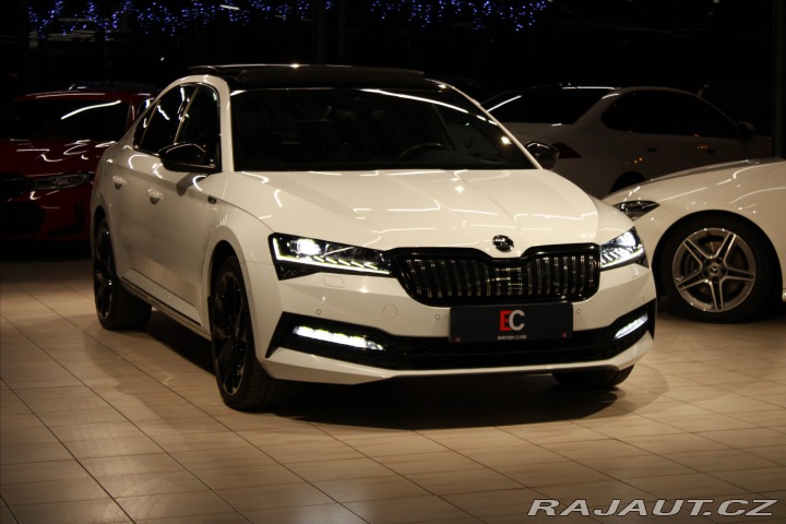 Škoda Superb iV DSG Sportline 360° / 2023