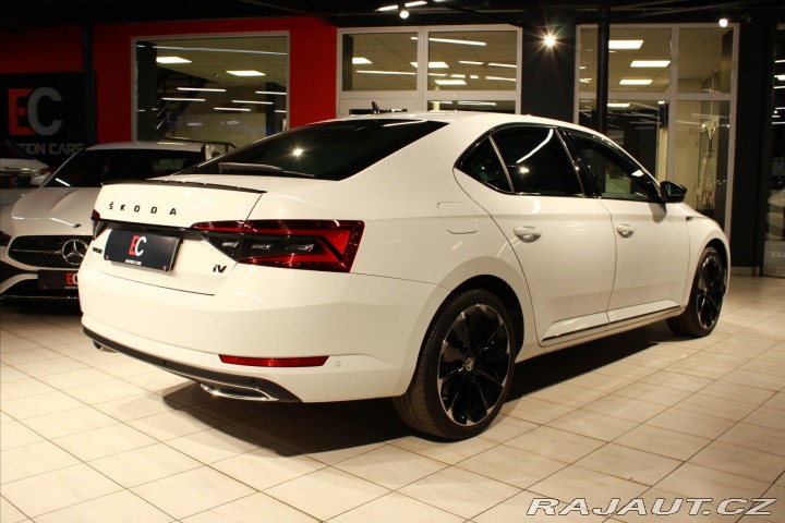 Škoda Superb iV DSG Sportline  5let/10 2023