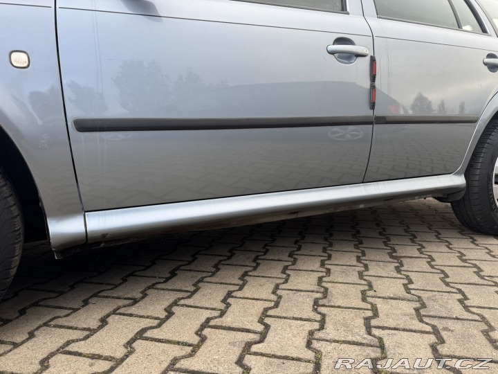 Škoda Octavia 1,6 MPI 75 KW KM 2. MAJ 2002