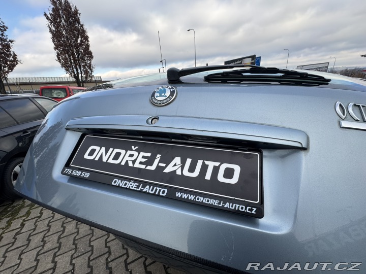 Škoda Octavia 1,6 MPI 75 KW KM 2. MAJ 2002