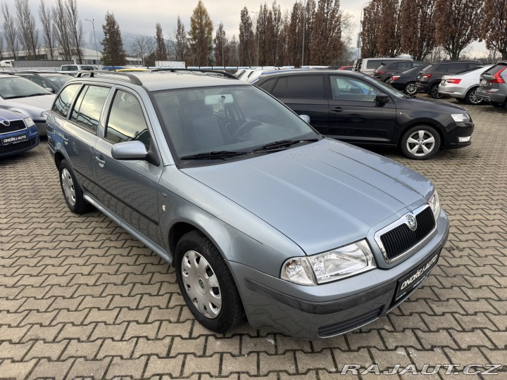Škoda Octavia 1,6 MPI 75 KW KM 2. MAJ 2002
