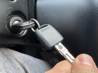 Škoda Octavia 1,6 MPI 75 KW KM 2. MAJ 2002