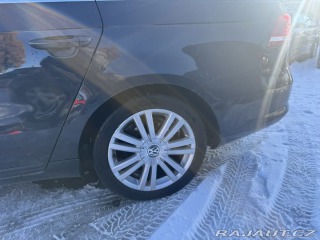 Volkswagen Passat 1,6 TDI 77 KW ROZVODY STK 2011