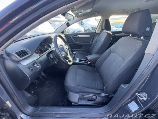 Volkswagen Passat 1,6 TDI 77 KW ROZVODY STK 2011
