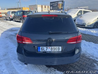 Volkswagen Passat 1,6 TDI 77 KW ROZVODY STK 2011