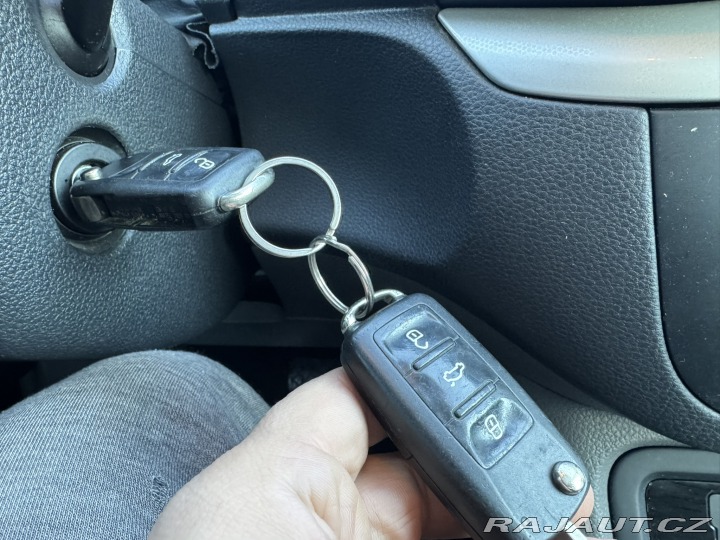 Seat Alhambra 2,0TDI 103KW TAŽNÉ 7 MÍST 2012