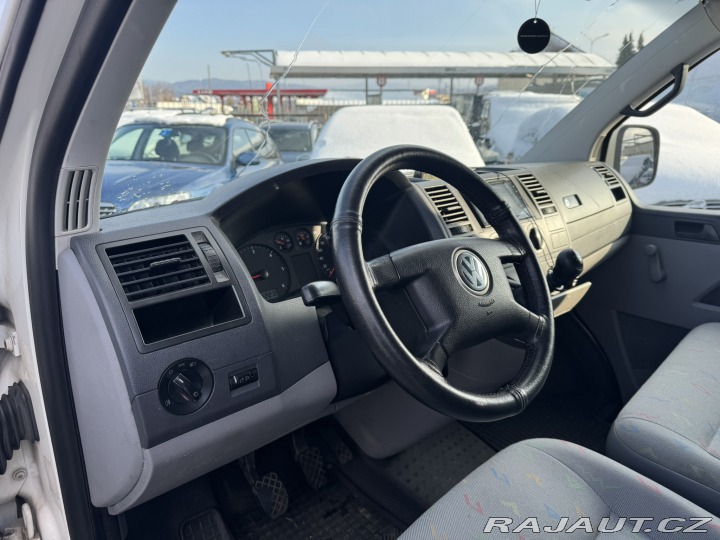 Volkswagen Transporter 1,9 TDI 63KW TAŽNÉ 6X 2004