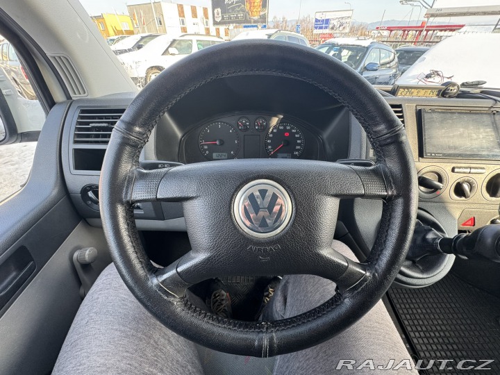 Volkswagen Transporter 1,9 TDI 63KW TAŽNÉ 6X 2004
