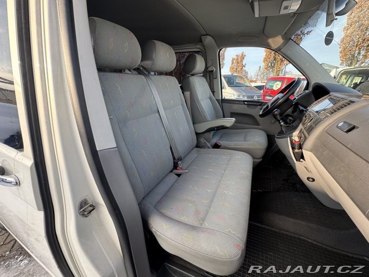 Volkswagen Transporter 1,9 TDI 63KW TAŽNÉ 6X 2004