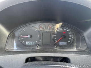 Volkswagen Transporter 1,9 TDI 63KW TAŽNÉ 6X 2004