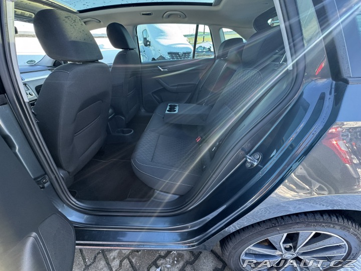 Škoda Rapid 1,2 TSI 81KW EDITION SPA. 2015