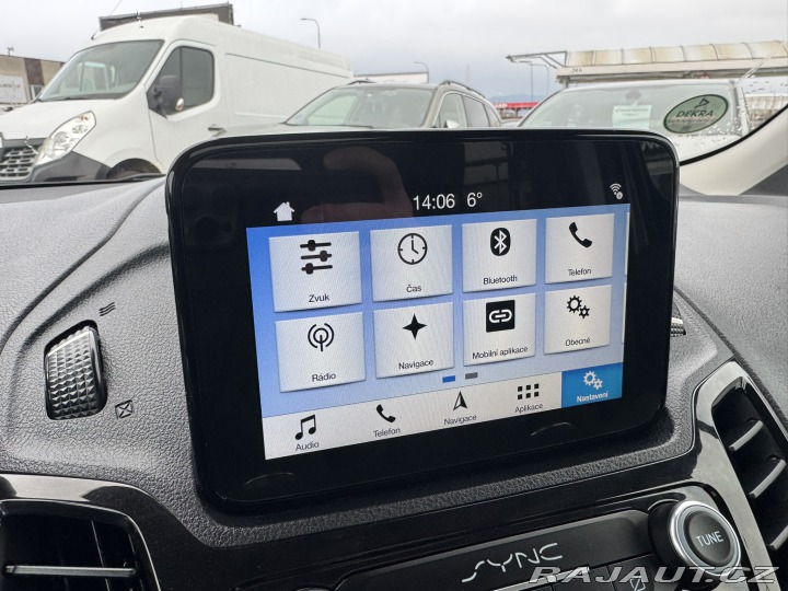 Ford Tourneo Custom AUTOMAT 1,5D 88 KW VÝBAVA 2018