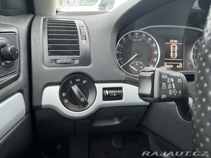 Škoda Octavia 1,6 TDI 77 KW KOLA ČR 2009