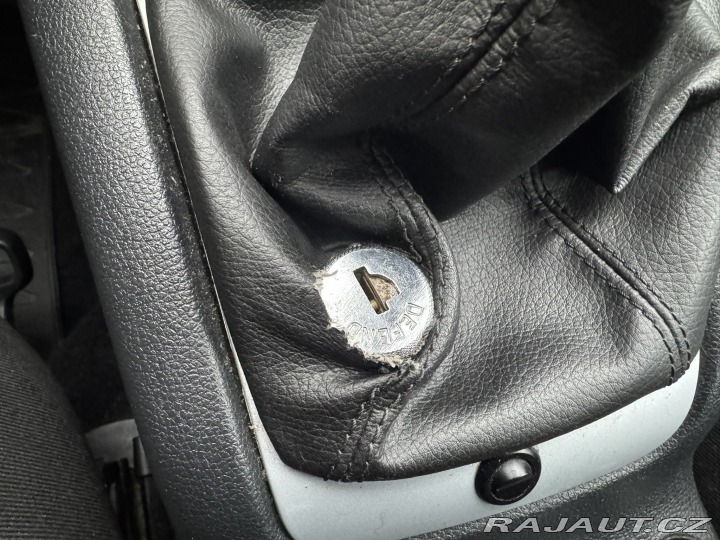 Škoda Octavia 1,6 TDI 77 KW KOLA ČR 2009