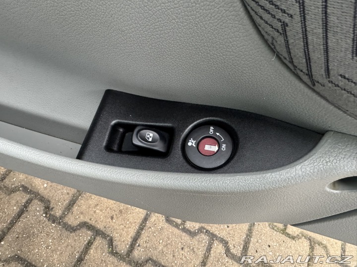 Renault Kangoo 1,6i 16V 70 KW 2. MAJ KM 2006