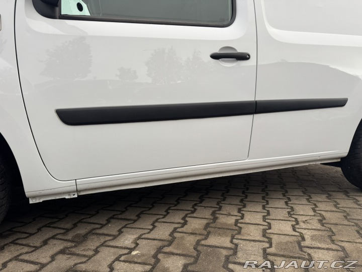 Renault Kangoo 1,5D 55KW 1. MAJ STK KOLA 2011