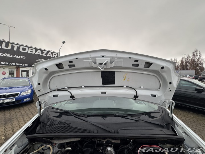 Renault Kangoo 1,5D 55KW 1. MAJ STK KOLA 2011