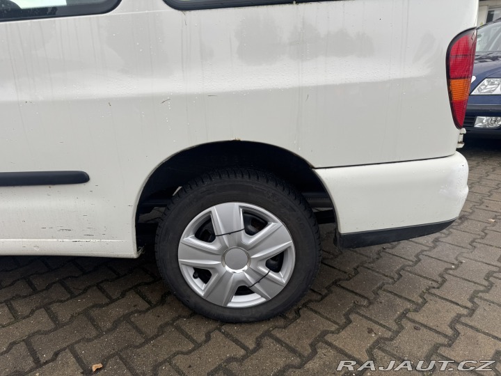 Volkswagen Caddy 1,9 SDI 47 KW NOVÁ STK 2001