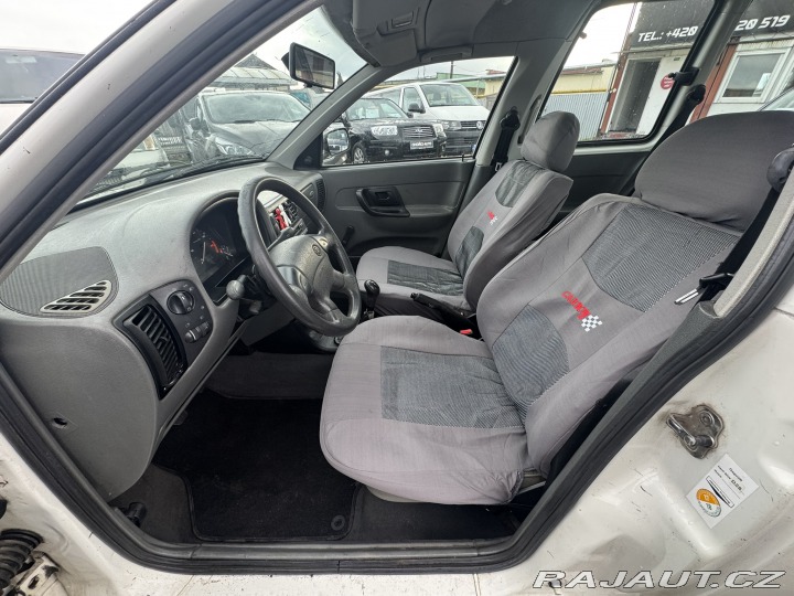 Volkswagen Caddy 1,9 SDI 47 KW NOVÁ STK 2001