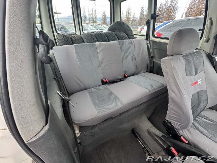 Volkswagen Caddy 1,9 SDI 47 KW NOVÁ STK 2001