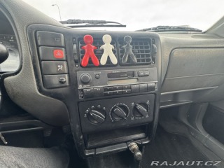 Volkswagen Caddy 1,9 SDI 47 KW NOVÁ STK 2001