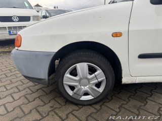 Volkswagen Caddy 1,9 SDI 47 KW NOVÁ STK 2001