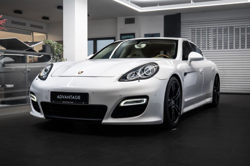 Porsche Panamera Turbo