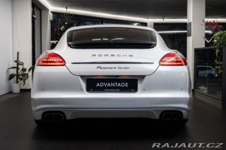 Porsche Panamera Turbo 2009