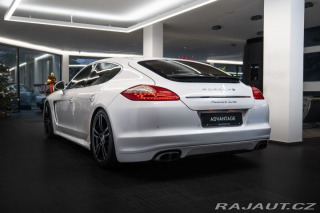 Porsche Panamera Turbo 2009