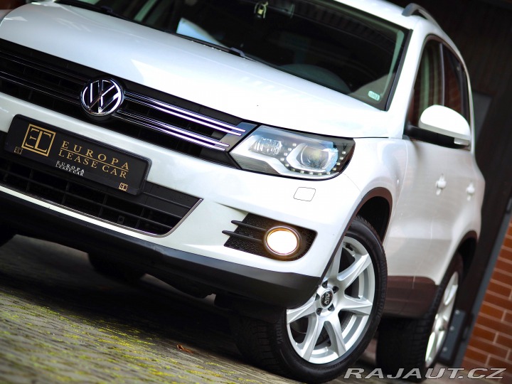 Volkswagen Tiguan 2.0TDi CR 4X4 DSG-RESERVÉ 2012