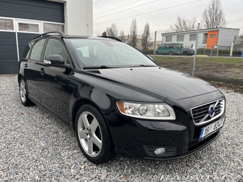 Volvo V50 D2
