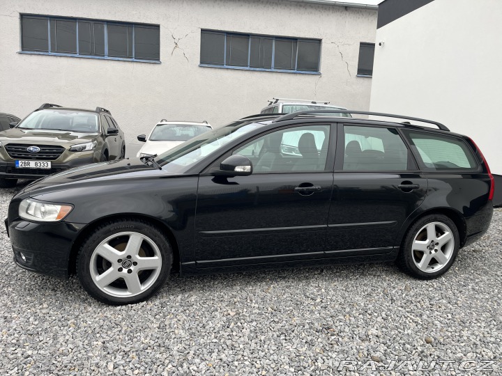 Volvo V50 D2 2011