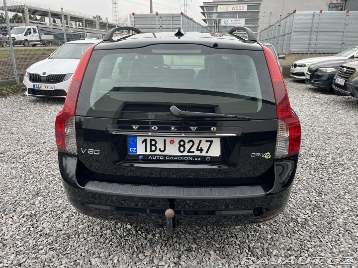 Volvo V50 D2 2011