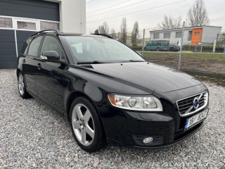 Volvo V50 D2 2011