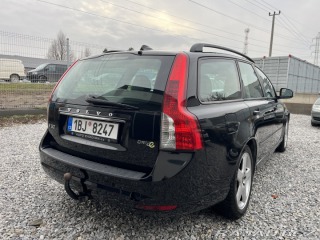 Volvo V50 D2 2011