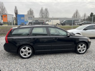 Volvo V50 D2 2011