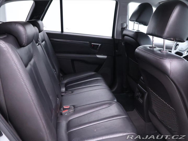 Hyundai Santa Fe 2,2 CRDi 145kW 4WD CZ Kůž 2011