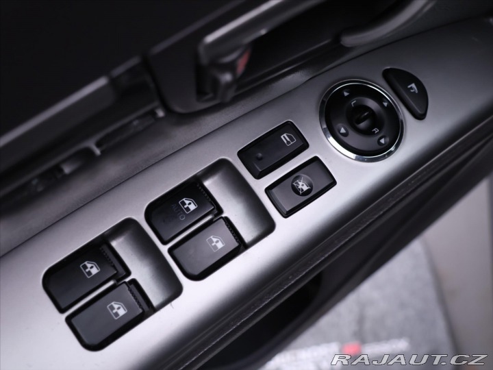 Hyundai Santa Fe 2,2 CRDi 145kW 4WD CZ Kůž 2011