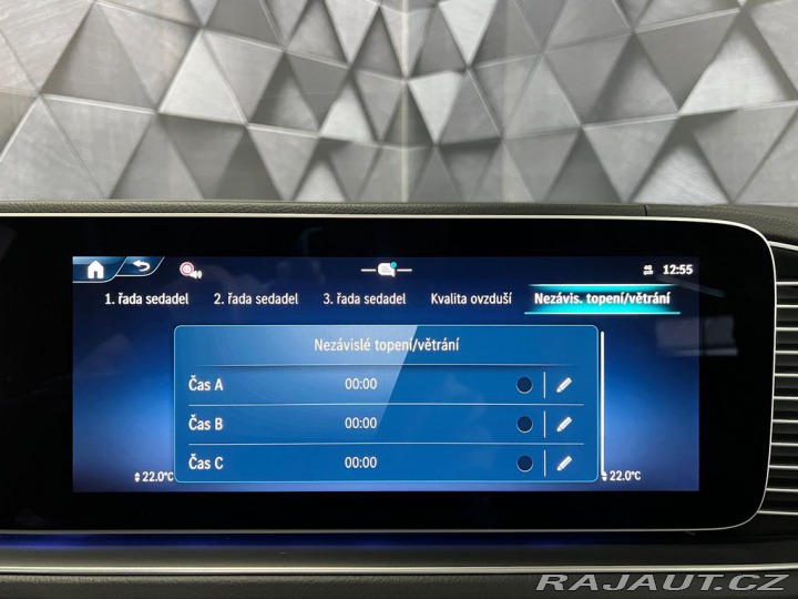 Mercedes-Benz Ostatní modely 450d 4MATIC AMG, PANORAMA 2025