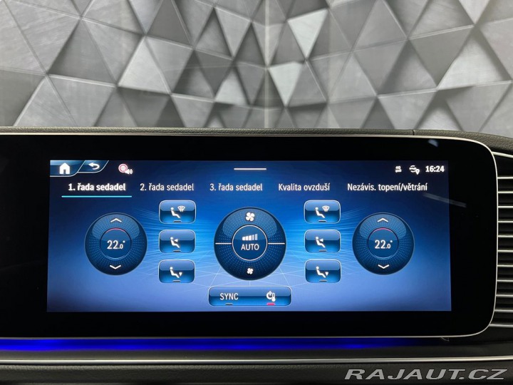 Mercedes-Benz Ostatní modely 450 4M AMG, MASÁŽ, PANORA 2026