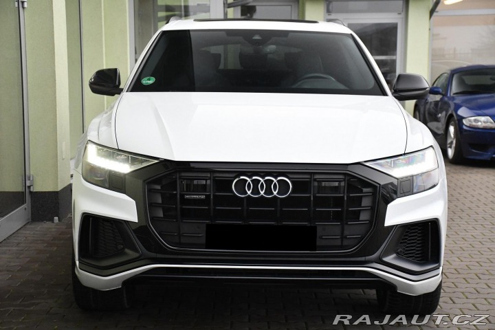 Audi Q8 50TDI REZERVACE NTOP PANO 2019