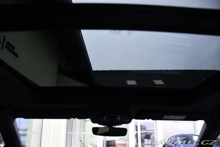 Audi Q8 50TDI REZERVACE NTOP PANO 2019