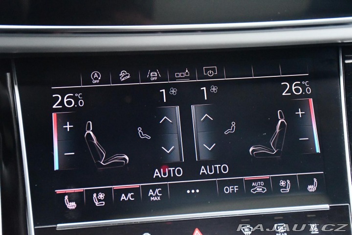 Audi Q8 50TDI REZERVACE NTOP PANO 2019